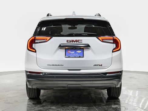 Used 2022 GMC Terrain AT4 w/ Infotainment Package II AWD/4WD image 5