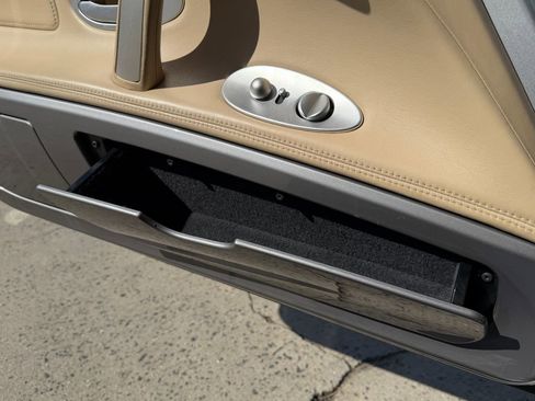 Used 2000 BMW Z8 image 21