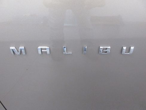 Used 2025 Chevrolet Malibu LT image 19