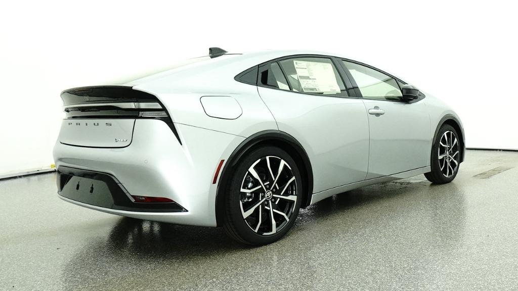 New 2026 Toyota Prius Plug-In Hybrid FWD image 45