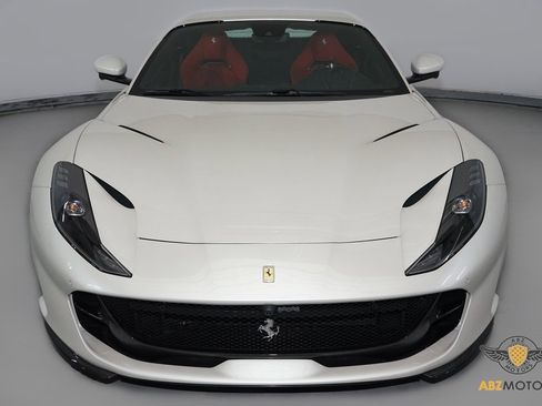 Used 2023 Ferrari 812 GTS image 4