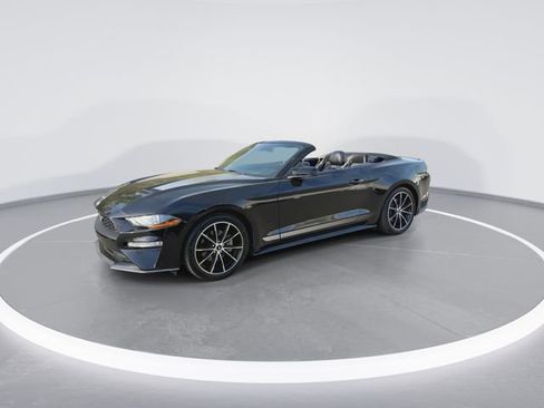 Used 2020 Ford Mustang Premium w/ Equipment Group 201A image 4