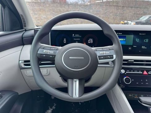 New 2026 Hyundai Tucson SEL image 11