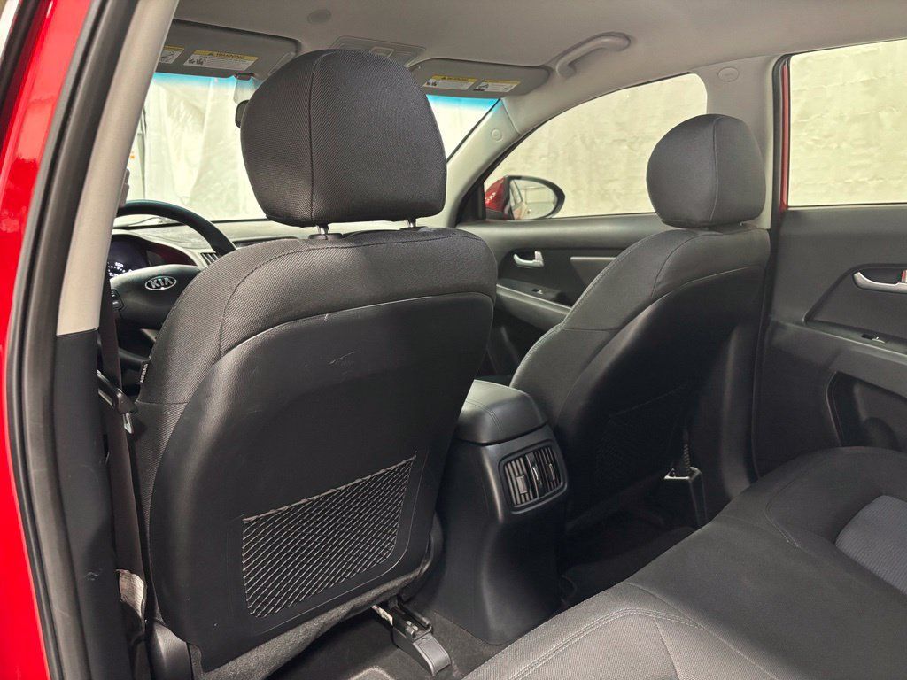 Used 2014 Kia Sportage LX AWD/4WD image 38