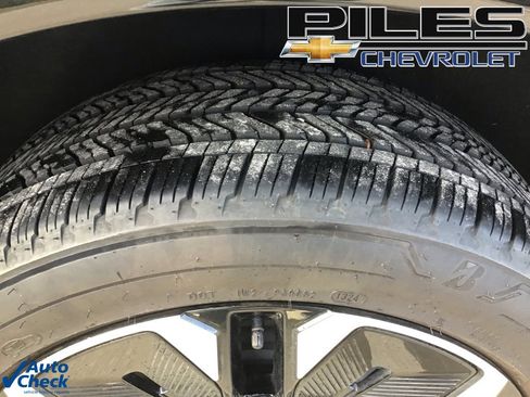 Used 2024 Chevrolet Blazer EV RS image 49