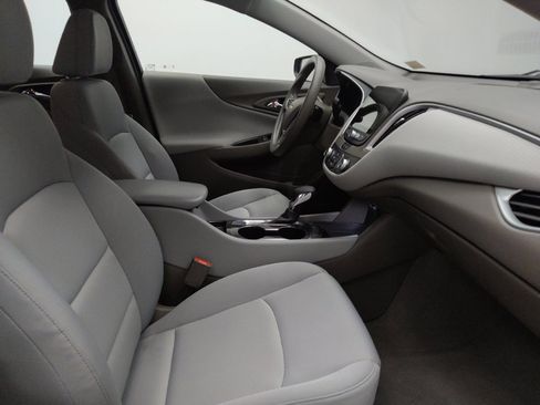Used 2022 Chevrolet Malibu LS image 21