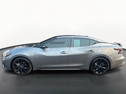 Used 2021 Nissan Maxima SR w/ Sport Mat Group FWD image 6