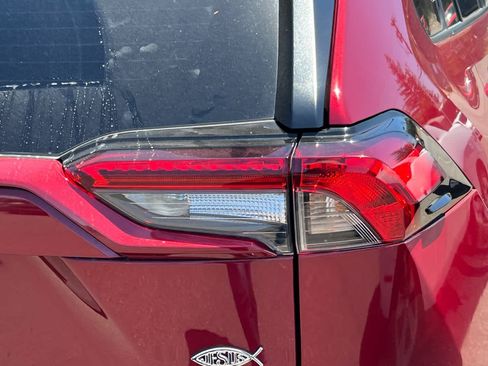 Used 2023 Toyota RAV4 XLE FWD image 18