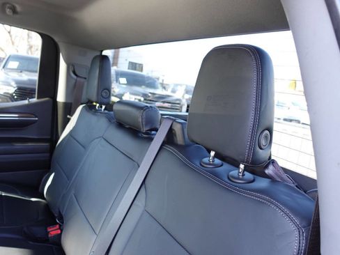 Used 2024 Chevrolet Silverado 1500 LT image 22