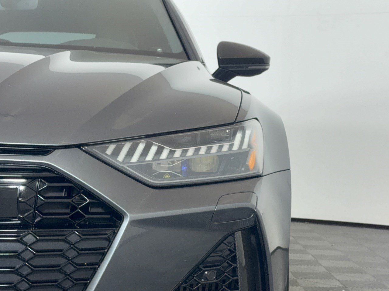 Used 2021 Audi RS 7 Sportback w/ Carbon Optic Package AWD/4WD image 12
