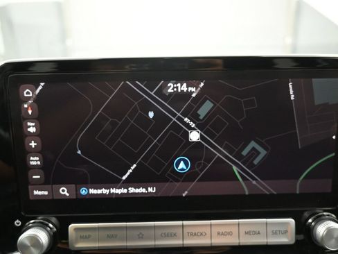 Used 2023 Hyundai Kona Limited FWD image 13