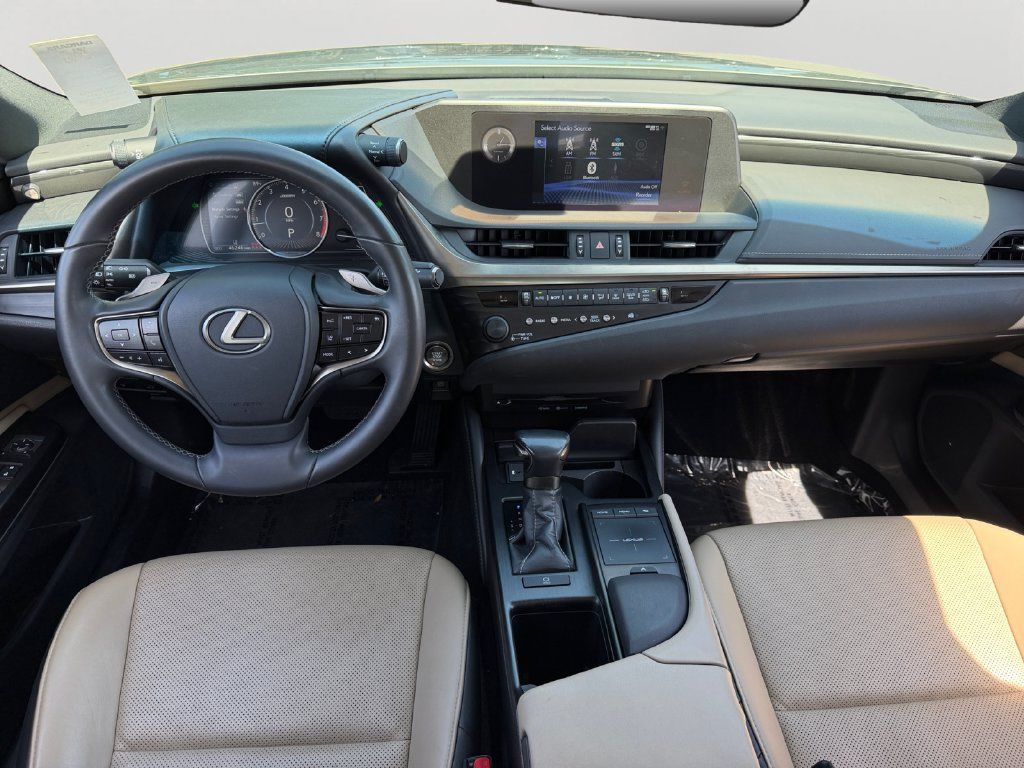 Used 2020 Lexus ES 350 w/ Accessory Package 2 FWD image 11