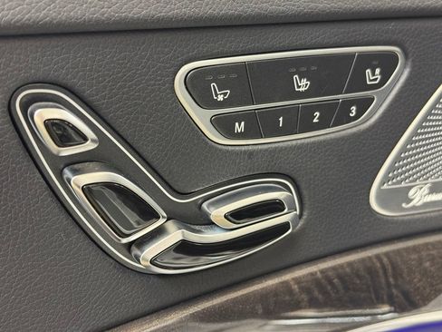 Used 2017 Mercedes-Benz S 550 4MATIC Sedan image 10