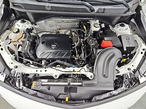 Used 2022 Buick Encore GX Essence w/ Experience Buick Package image 43