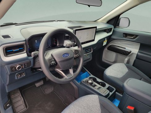 New 2026 Ford Maverick XLT w/ XLT Luxury Package image 8