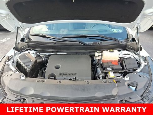 Used 2024 Buick Enclave Premium image 28