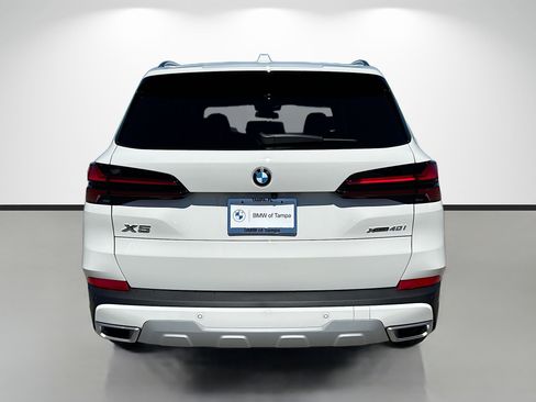 New 2026 BMW X5 xDrive40i image 4