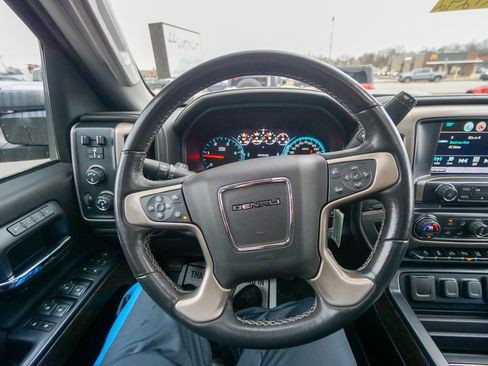 Used 2018 GMC Sierra 3500 Denali w/ Duramax Plus Package image 21