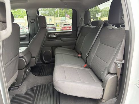 Used 2025 Chevrolet Silverado 2500 LT w/ Convenience Package AWD/4WD image 24