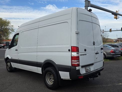 Used 2012 Mercedes-Benz Sprinter 3500 w/ Cargo Pkg image 4