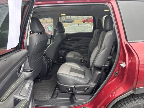 Used 2023 Subaru Ascent Onyx Edition Limited image 12