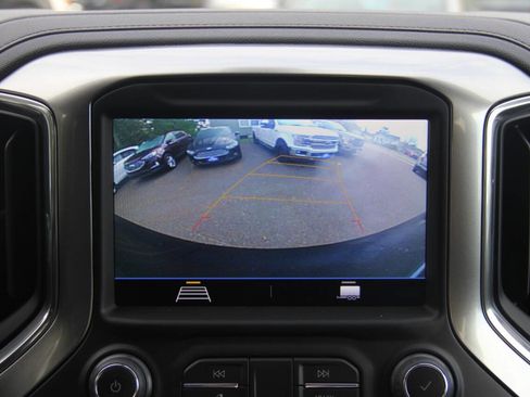 Used 2021 Chevrolet Silverado 1500 LT image 59