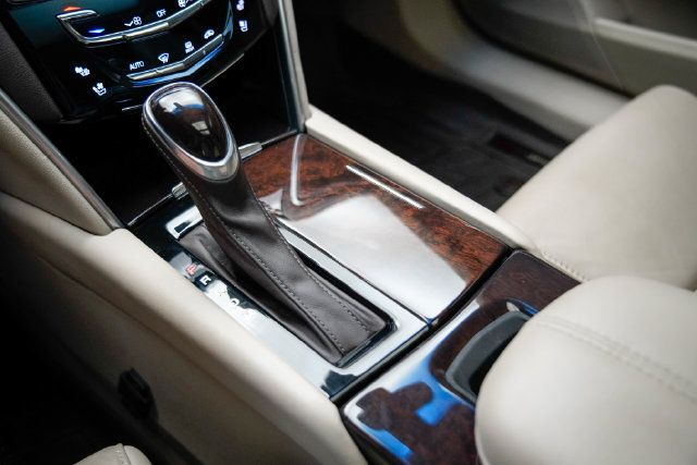 Used 2016 Cadillac XTS Luxury FWD image 31