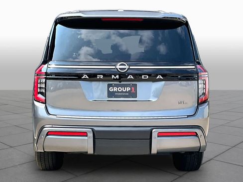 Certified 2025 Nissan Armada SL RWD image 5