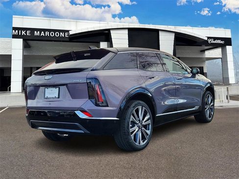 New 2026 Cadillac Optiq Luxury 2 image 2