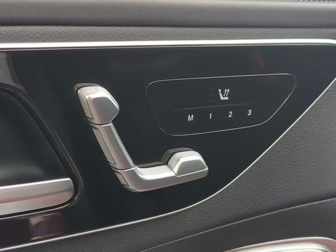 Used 2024 Mercedes-Benz C 300 4MATIC Sedan image 17