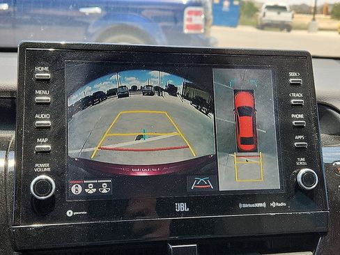 Used 2022 Toyota Camry XLE w/ Navigation Upgrade Package FWD image 8