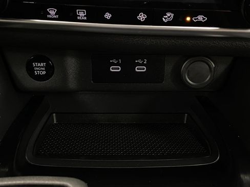 Certified 2025 Nissan Rogue SV AWD/4WD image 25