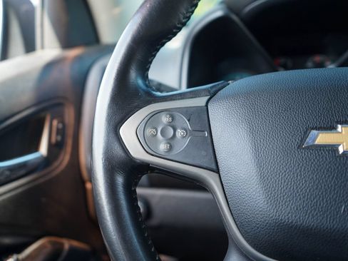 Used 2015 Chevrolet Colorado Z71 RWD image 30