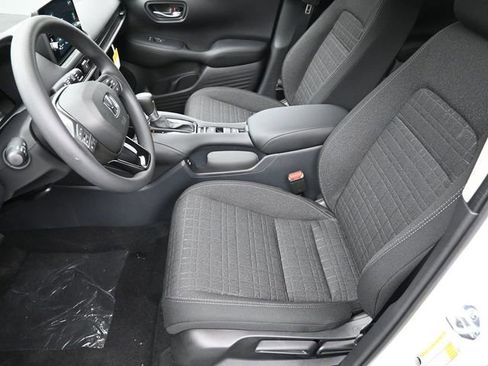 New 2026 Honda HR-V LX image 18