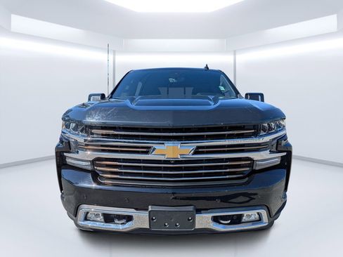 Used 2020 Chevrolet Silverado 1500 High Country w/ Technology Package image 8