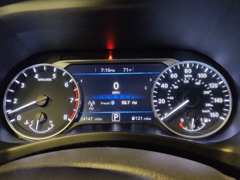 Used 2023 Nissan Sentra SV FWD image 23