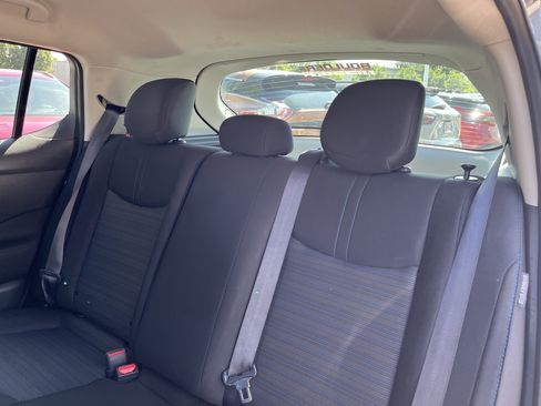 Certified 2025 Nissan Leaf S image 26