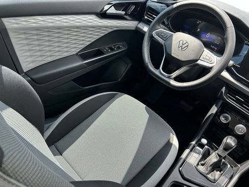 Used 2023 Volkswagen Taos S w/ Driver Assistance Package FWD image 9