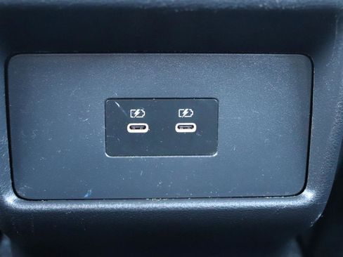 Used 2024 Nissan Rogue SV image 21