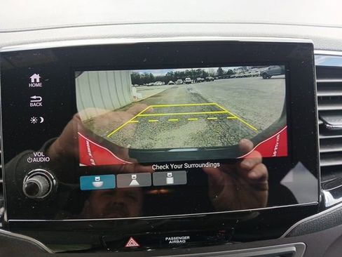 Used 2021 Honda Passport Sport image 33