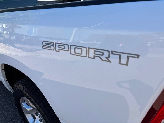 Used 2021 RAM 1500 Big Horn AWD/4WD image 11