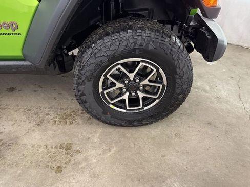 New 2026 Jeep Gladiator Rubicon w/ Steel Power Dome Hood Package image 22