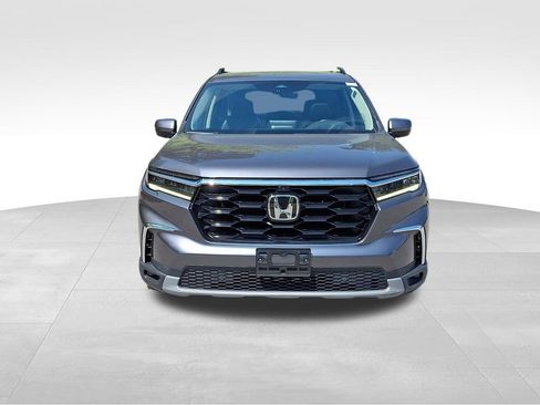 Used 2023 Honda Pilot Elite image 2
