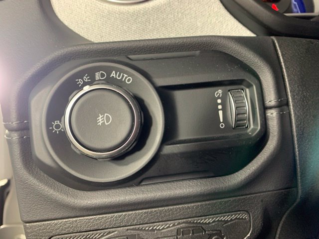 Used 2024 Jeep Wrangler Unlimited Sahara w/ Safety Group AWD/4WD image 22