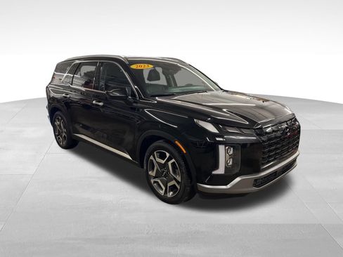 Used 2023 Hyundai Palisade Limited image 2