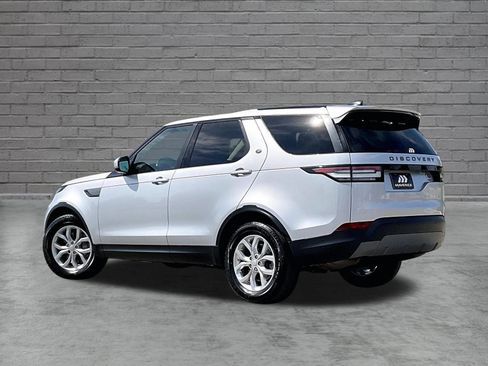Used 2020 Land Rover Discovery SE AWD/4WD image 4
