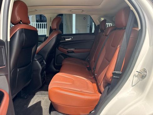 Used 2017 Ford Edge Titanium w/ Equipment Group 301A FWD image 24