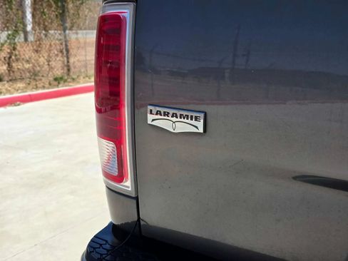 Used 2016 RAM 1500 Laramie w/ Convenience Group AWD/4WD image 35