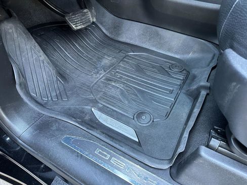 Used 2023 GMC Sierra 2500 Denali w/ Denali Ultimate Package image 16