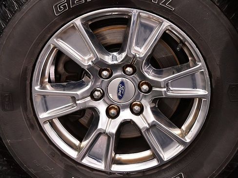 Used 2017 Ford F150 XLT w/ Equipment Group 302A Luxury image 9